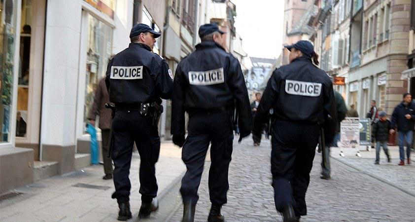 Terrorisme : les dirigeants français encouragent la soumission
